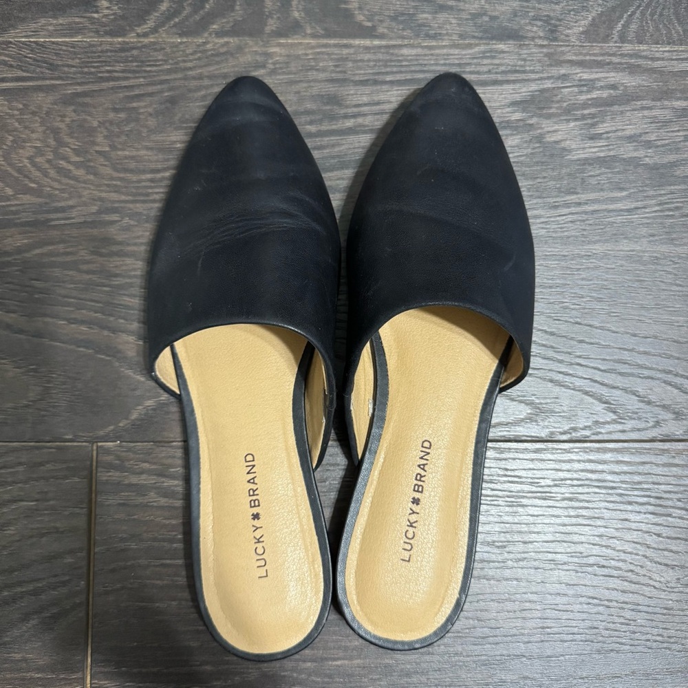 Lucky Brand Black Leather Slip On Sandals